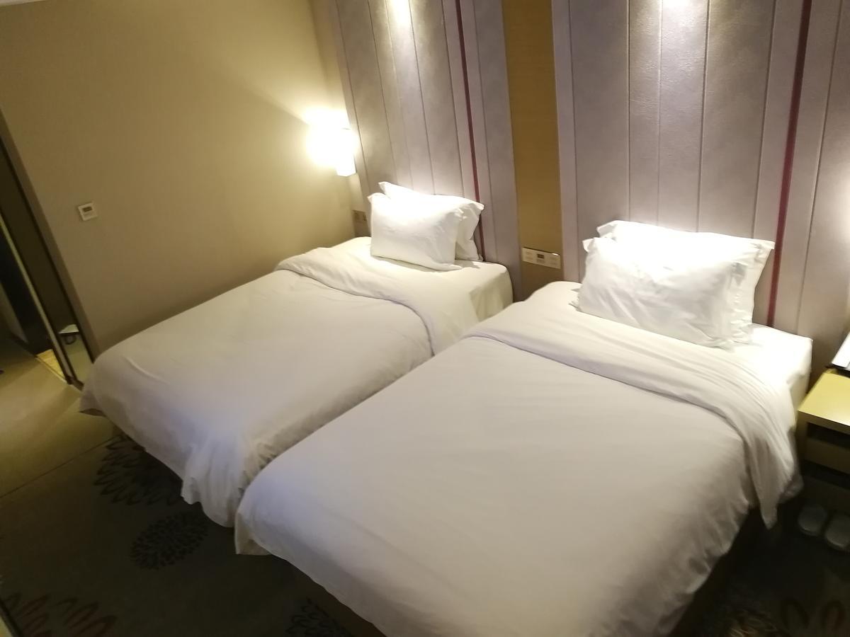 Zmax-Yantai Shimao Coast Branch Hotel Exterior photo